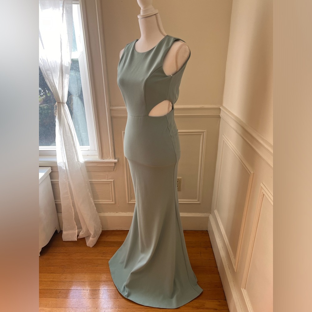 Lulu’s Utterly Smitten Dusty Sage Cutout Side Maxi Dress - Picture 3 of 9
